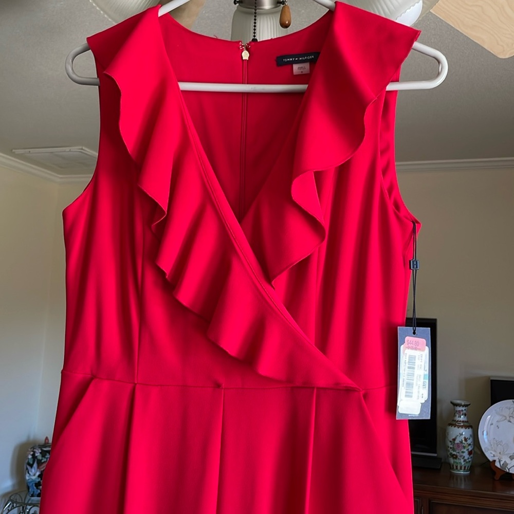 NWT bright red beautiful jumper